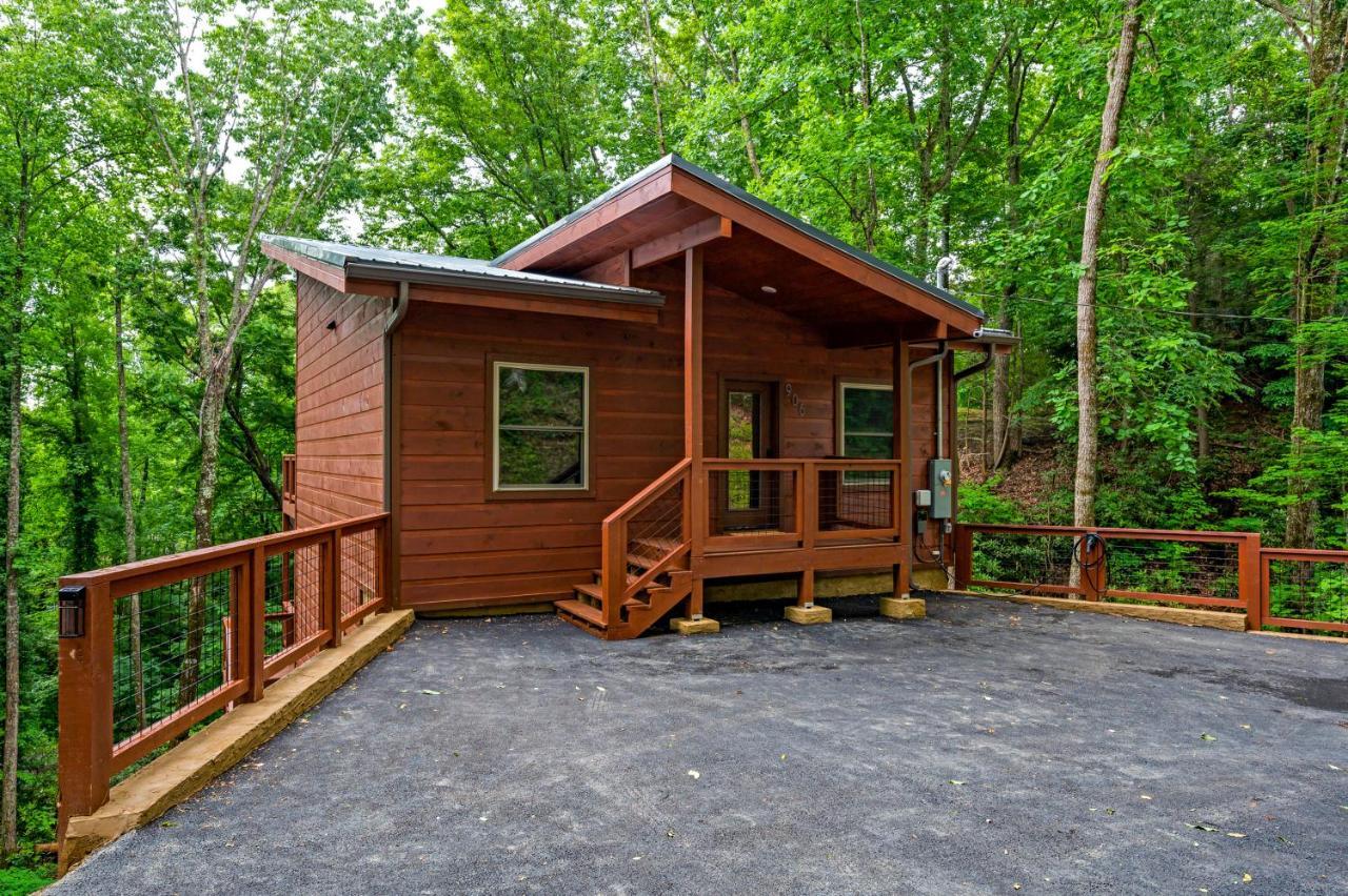 New Cozy Mountain Cabin Hot Tub Near Downtown 개틀린버그 외부 사진